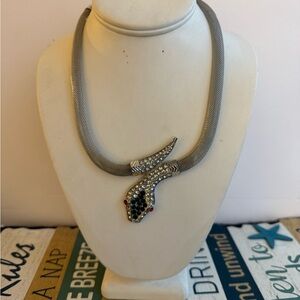 MONTY STATEMENT NECKLACE